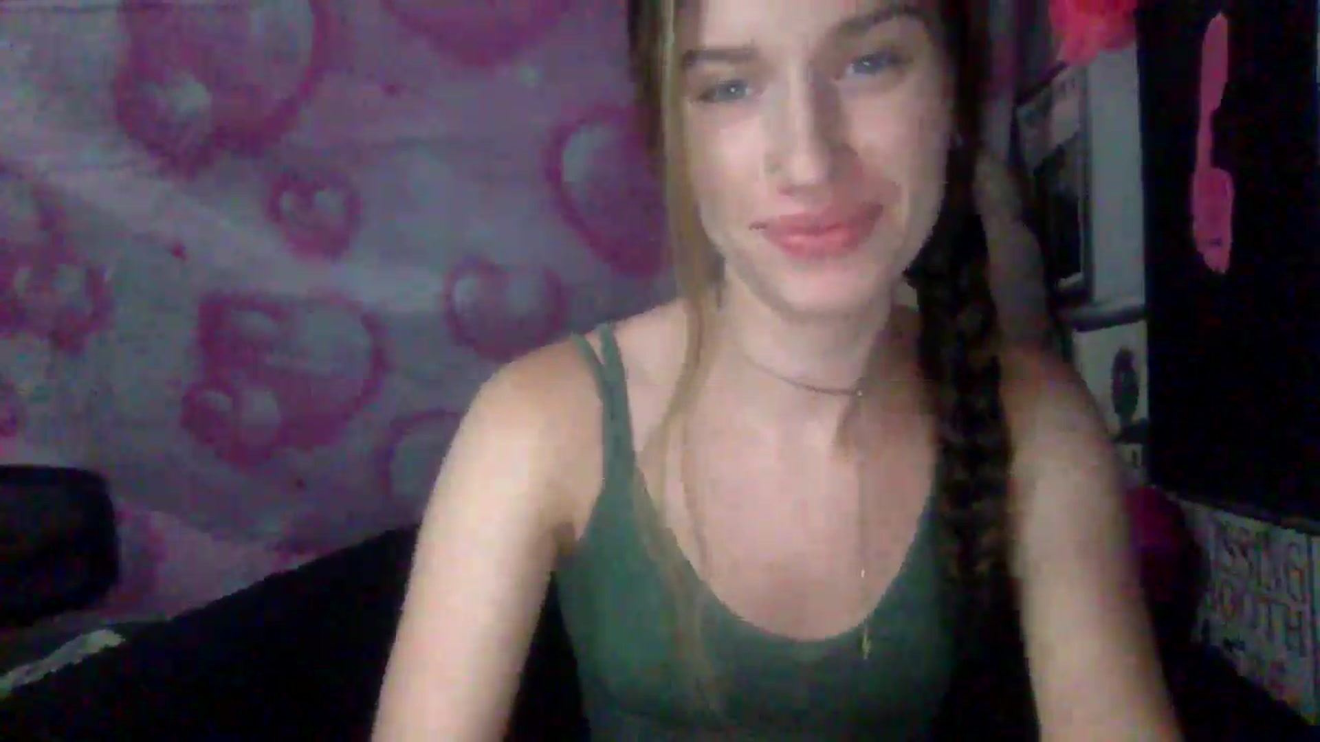 Gallery image thumbnail from KyeLove's myfreecams stream on, 07/09/2024, 12:00 image 7 of 20