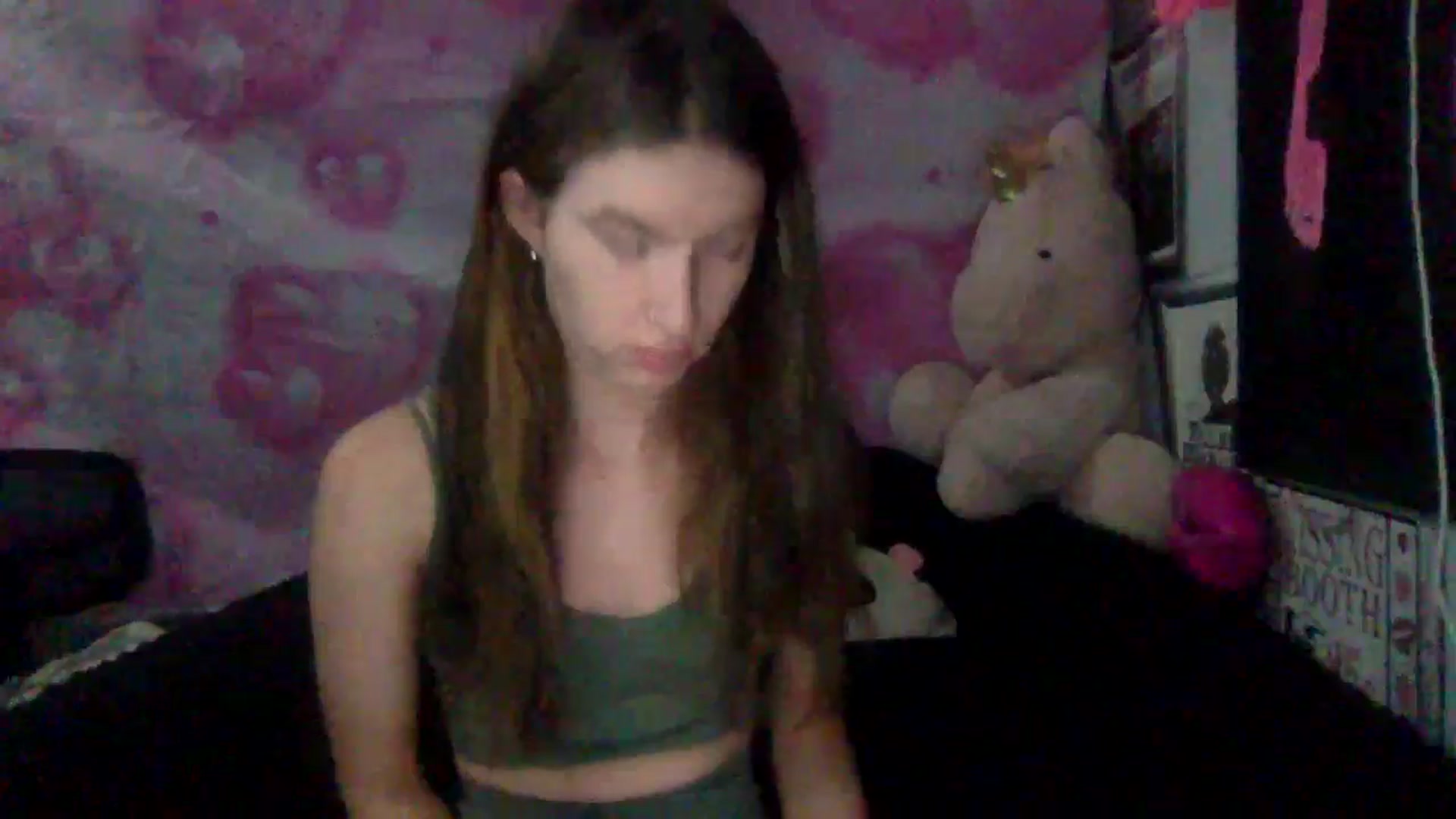 Gallery image thumbnail from KyeLove's myfreecams stream on, 07/09/2024, 12:00 image 3 of 20