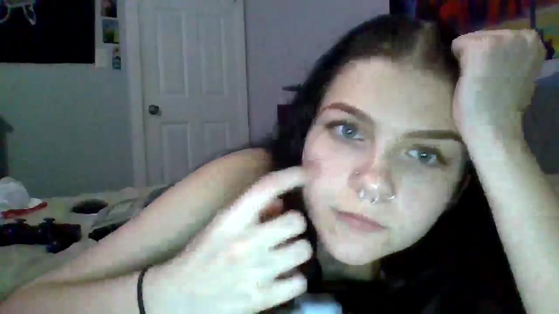 Gallery image thumbnail from Kyky_baby444's myfreecams stream on, 02/11/2025, 08:15 image 2 of 20