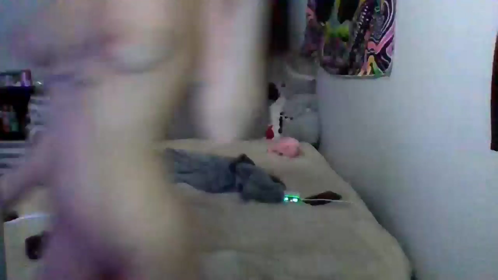 Gallery image thumbnail from Kyky_baby444's myfreecams stream on, 02/11/2025, 08:15 image 7 of 20