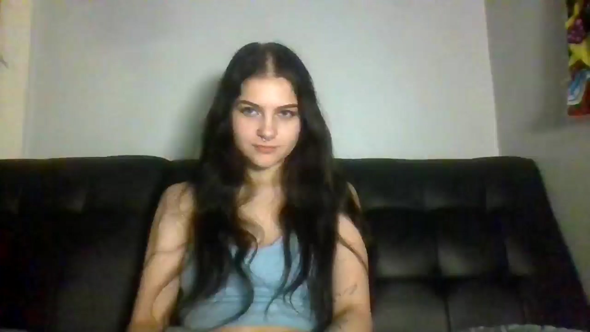 Gallery image thumbnail from Kyky_baby444's myfreecams stream on, 02/17/2025, 03:36 image 4 of 20