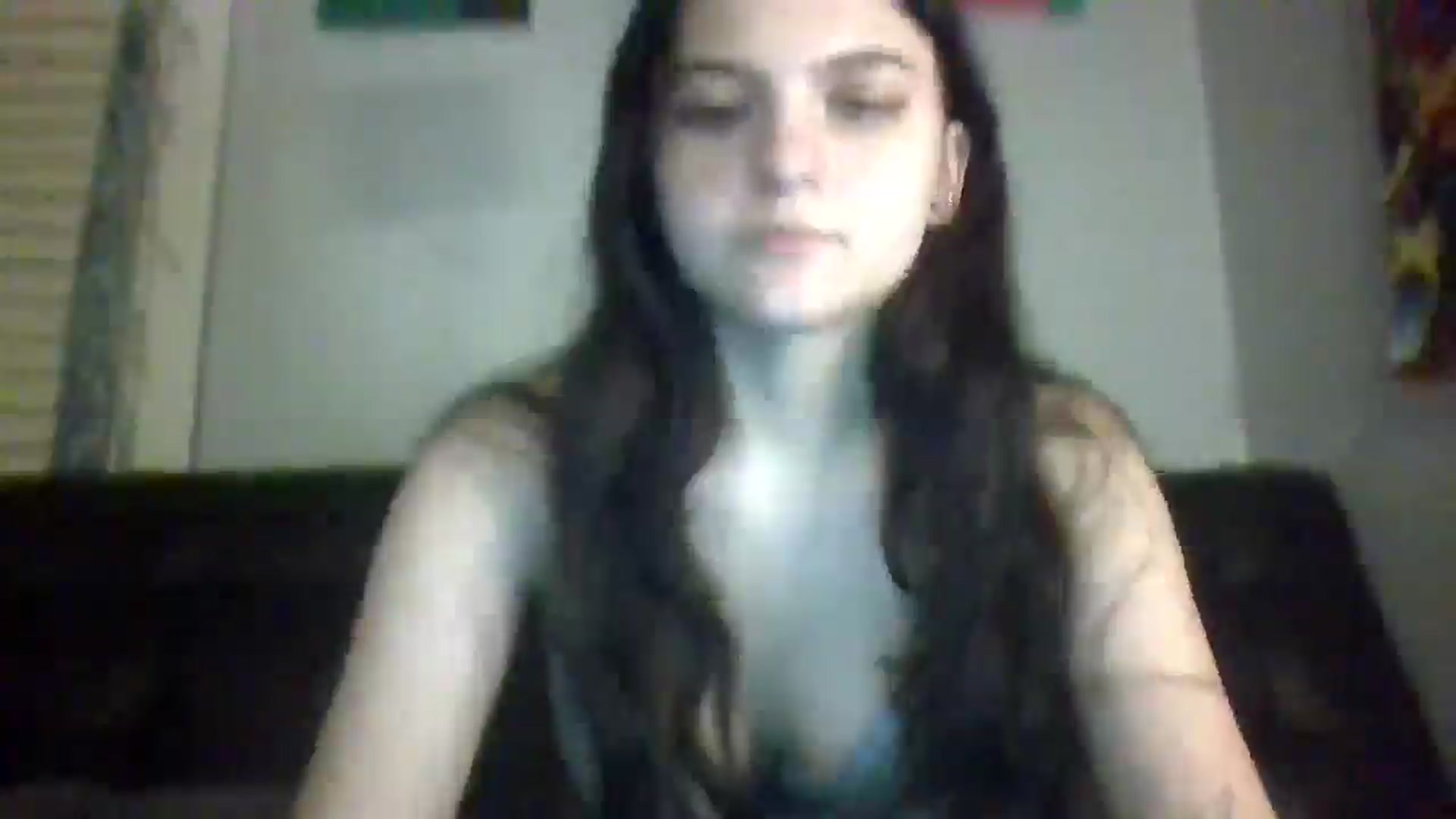 Gallery image thumbnail from Kyky_baby444's myfreecams stream on, 02/17/2025, 03:48 image 6 of 20