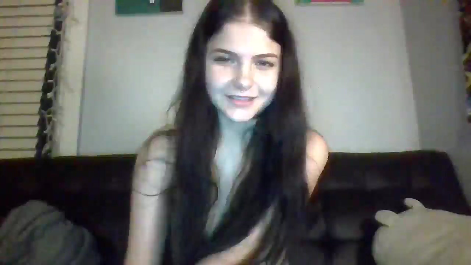 Gallery image thumbnail from Kyky_baby444's myfreecams stream on, 02/18/2025, 04:30 image 11 of 20