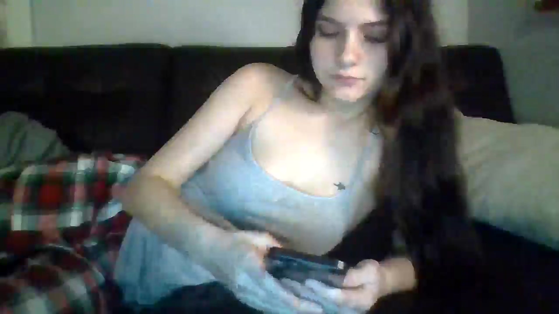Gallery image thumbnail from Kyky_baby444's myfreecams stream on, 02/18/2025, 04:30 image 16 of 20