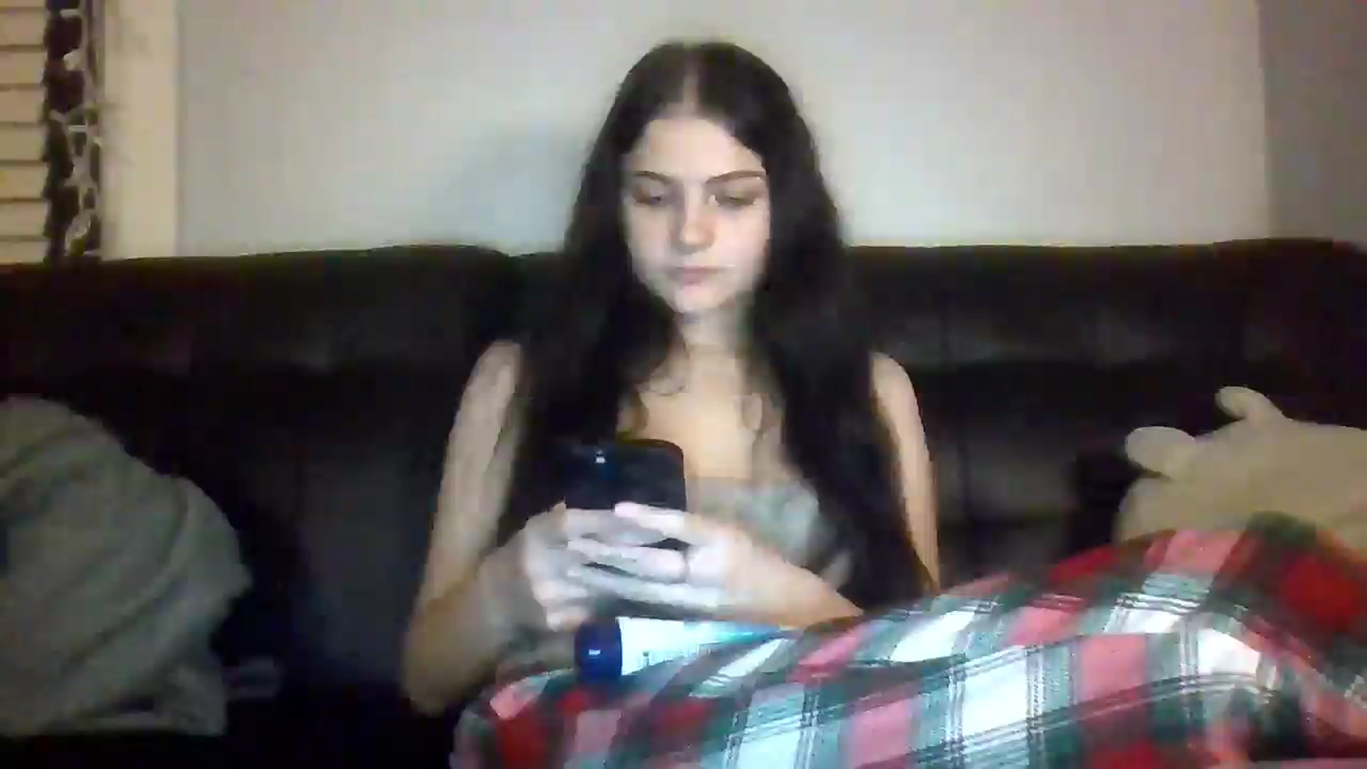 Gallery image thumbnail from Kyky_baby444's myfreecams stream on, 02/18/2025, 04:30 image 7 of 20