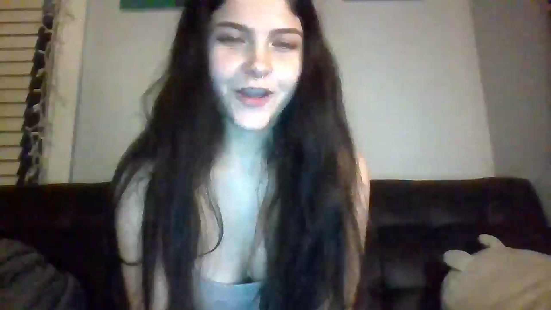 Gallery image thumbnail from Kyky_baby444's myfreecams stream on, 02/18/2025, 04:30 image 3 of 20