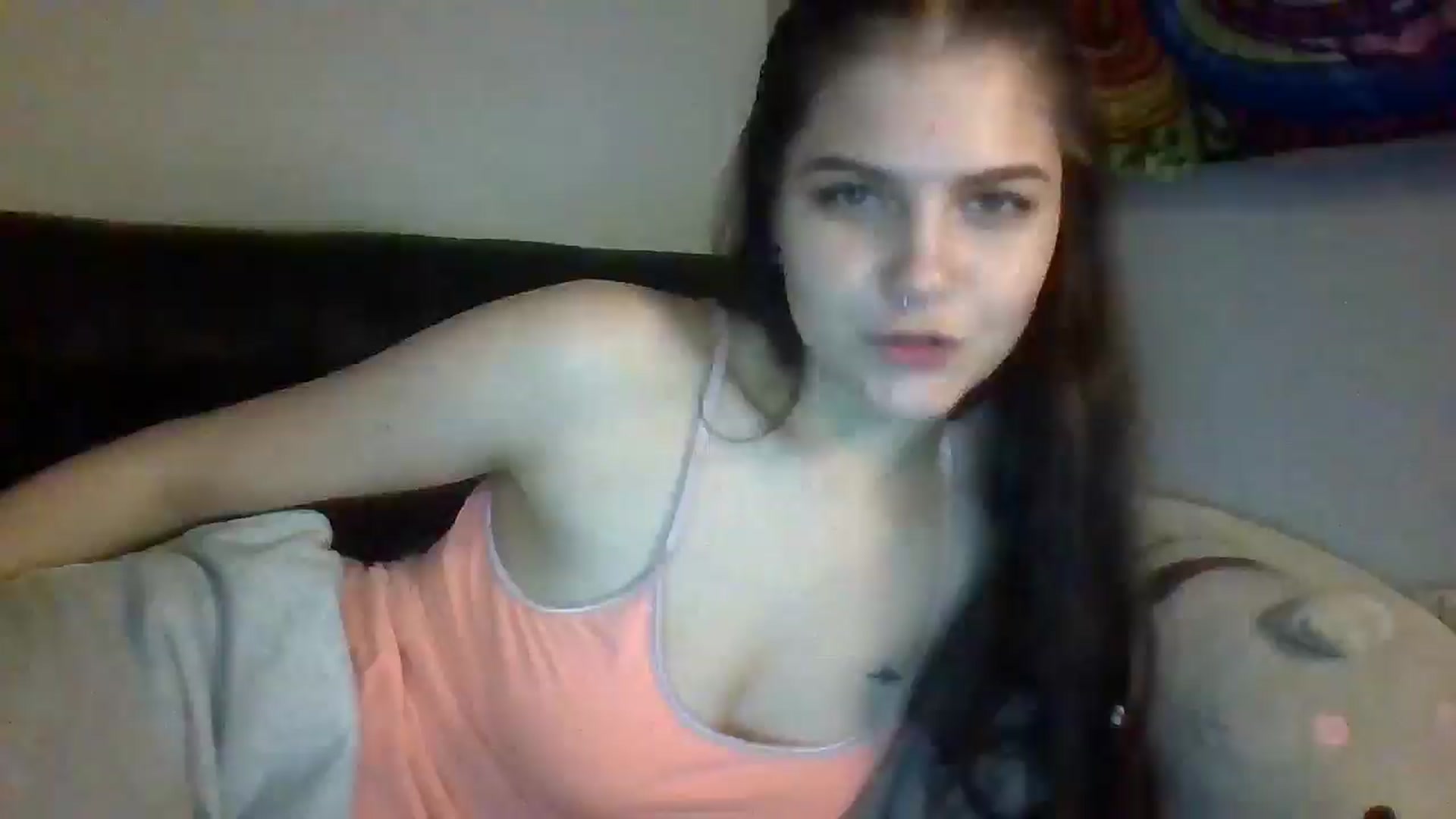 Gallery image thumbnail from Kyky_baby444's myfreecams stream on, 02/19/2025, 06:00 image 19 of 20