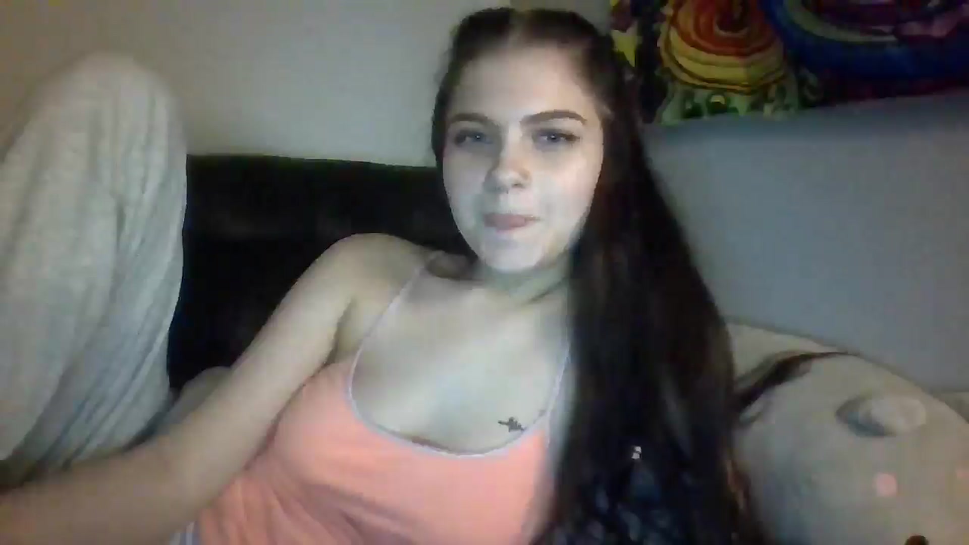 Gallery image thumbnail from Kyky_baby444's myfreecams stream on, 02/19/2025, 06:00 image 17 of 20