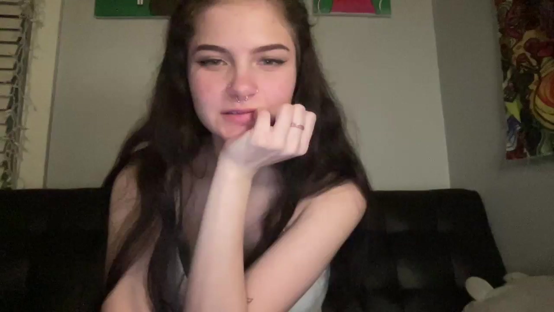 Gallery image thumbnail from Kyky_baby444's myfreecams stream on, 02/21/2025, 24:58 image 4 of 20