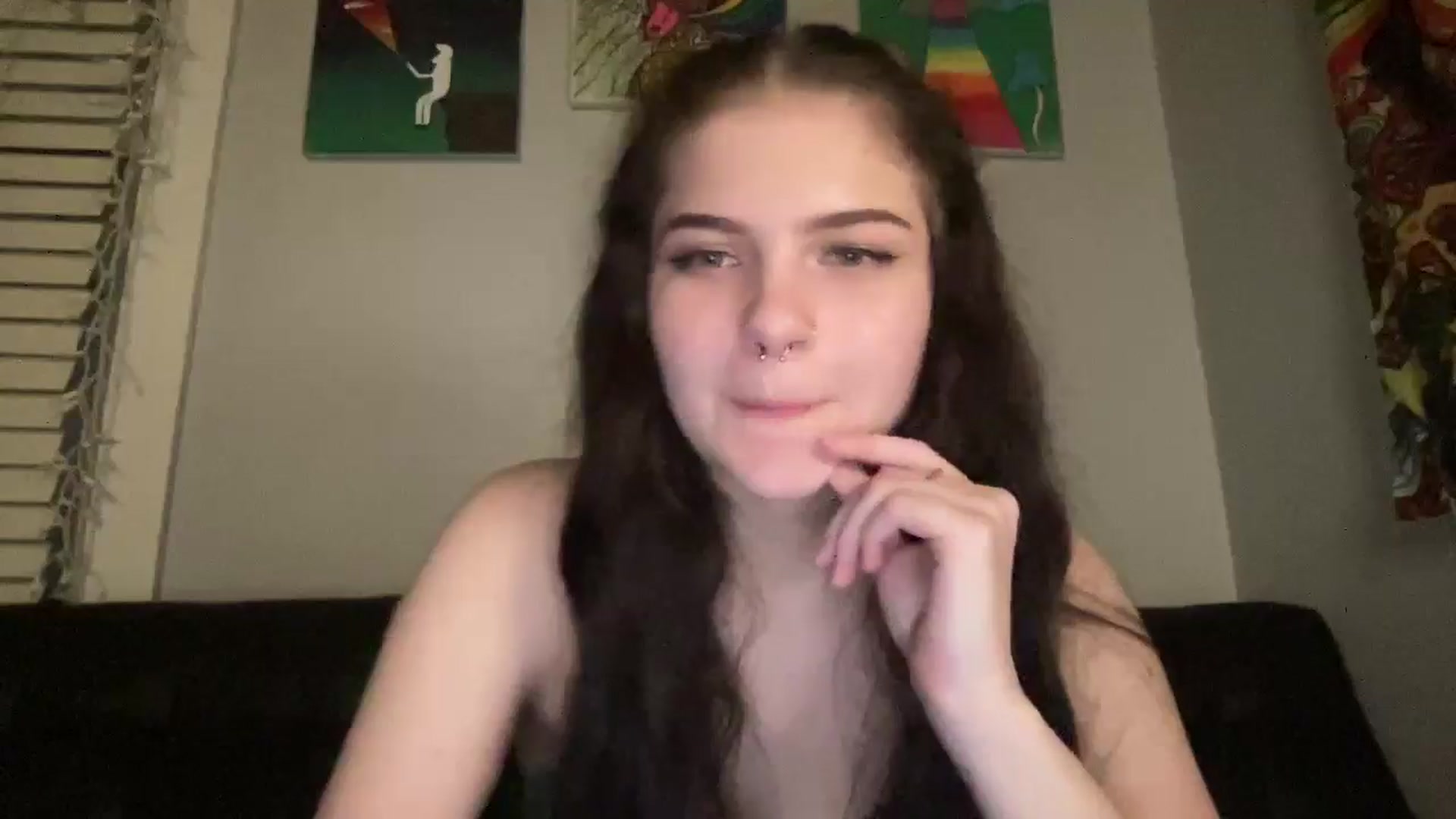 Gallery image thumbnail from Kyky_baby444's myfreecams stream on, 02/21/2025, 03:32 image 4 of 20