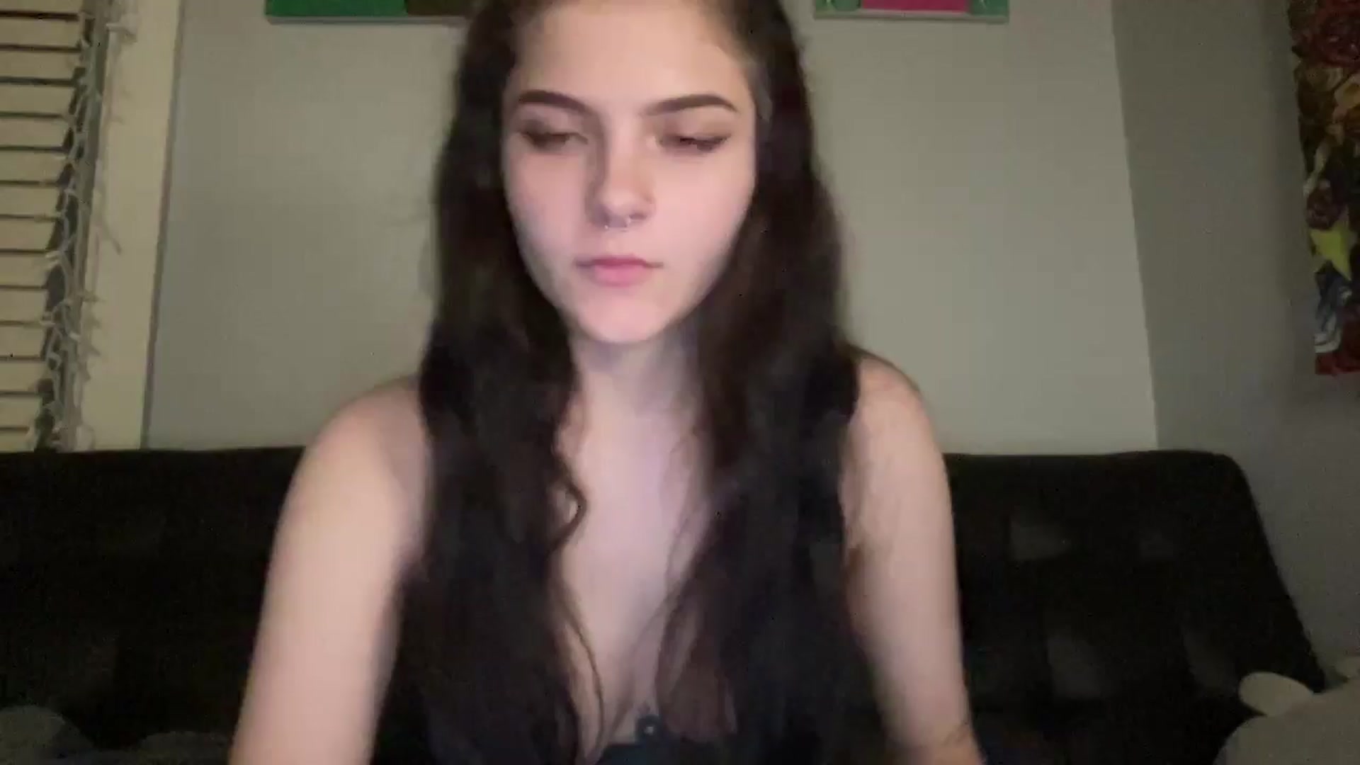 Gallery image thumbnail from Kyky_baby444's myfreecams stream on, 02/21/2025, 03:32 image 1 of 20