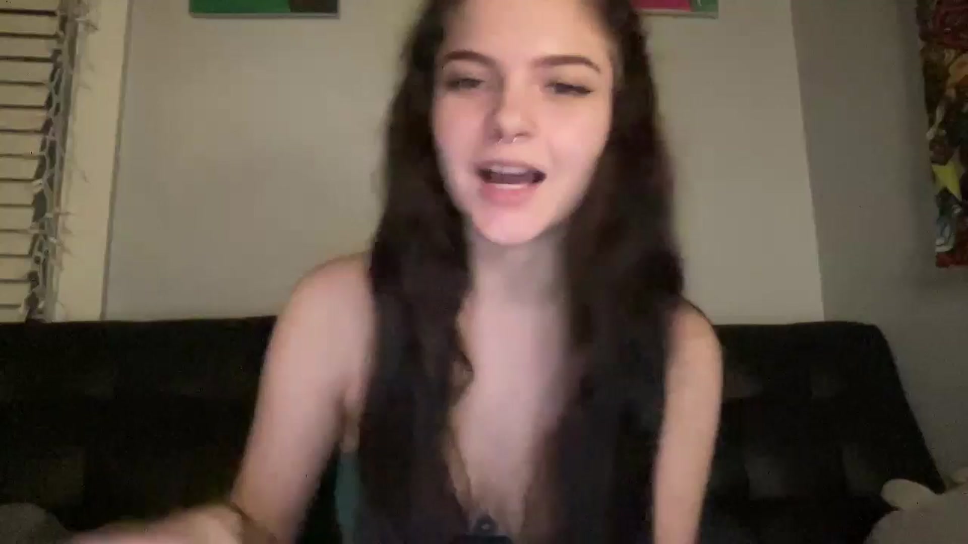 Gallery image thumbnail from Kyky_baby444's myfreecams stream on, 02/21/2025, 03:32 image 2 of 20