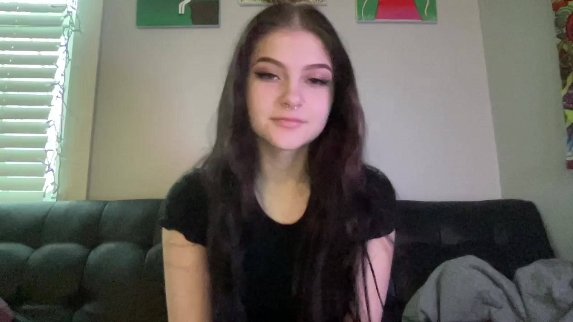 Gallery image thumbnail from Kyky_baby444's myfreecams stream on, 02/21/2025, 22:41 image 10 of 20