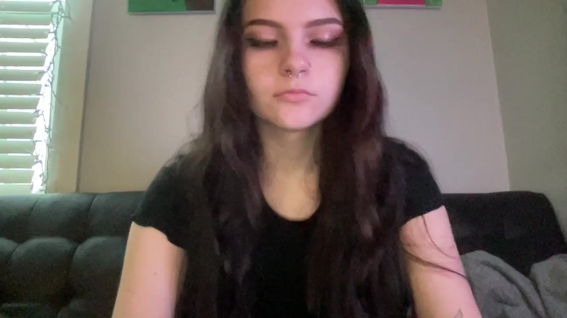 Gallery image thumbnail from Kyky_baby444's myfreecams stream on, 02/21/2025, 22:41 image 11 of 20