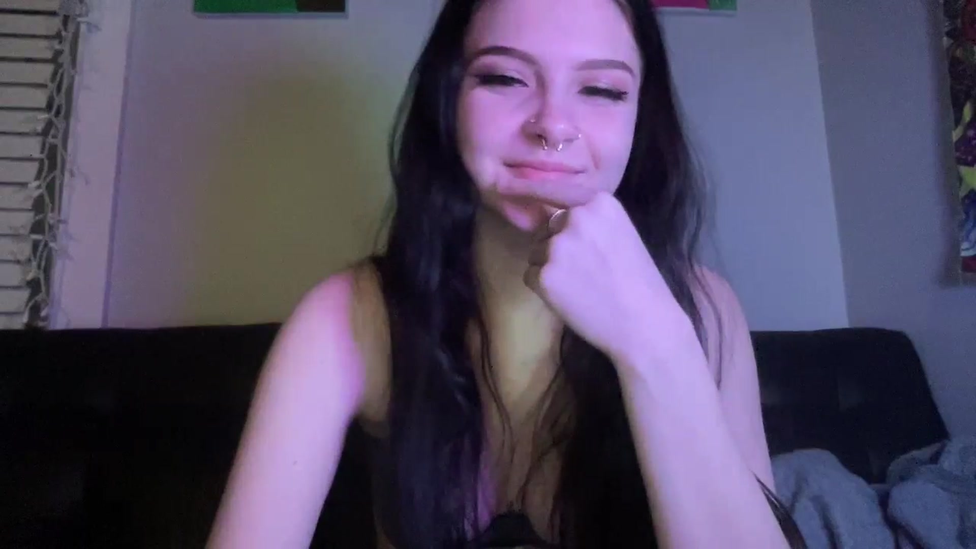 Gallery image thumbnail from Kyky_baby444's myfreecams stream on, 02/21/2025, 23:26 image 18 of 20