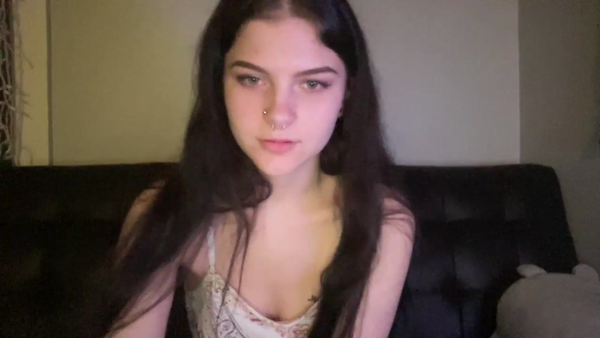 Gallery image thumbnail from Kyky_baby444's myfreecams stream on, 02/22/2025, 23:37 image 17 of 20