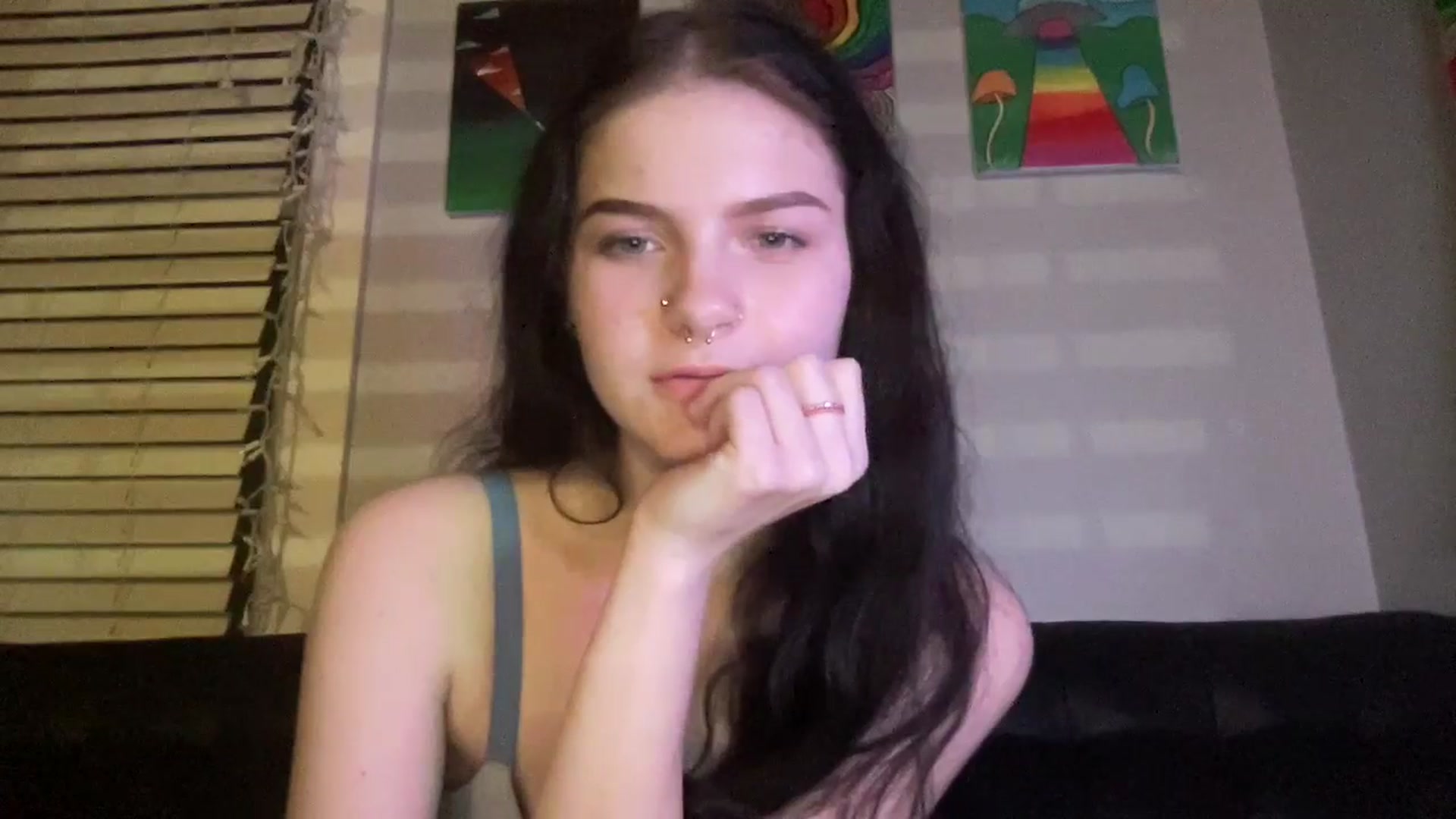 Gallery image thumbnail from Kyky_baby444's myfreecams stream on, 02/25/2025, 05:59 image 8 of 20