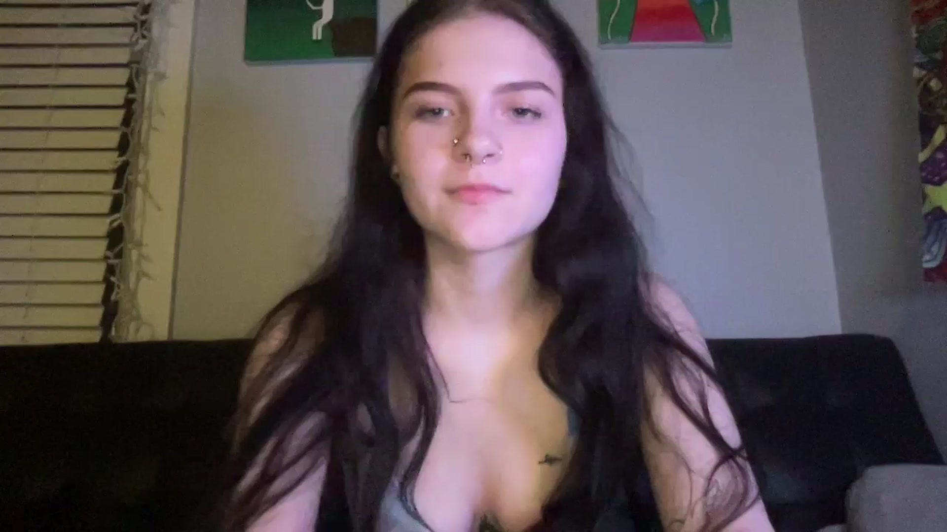 Gallery image thumbnail from Kyky_baby444's myfreecams stream on, 02/25/2025, 05:59 image 12 of 20