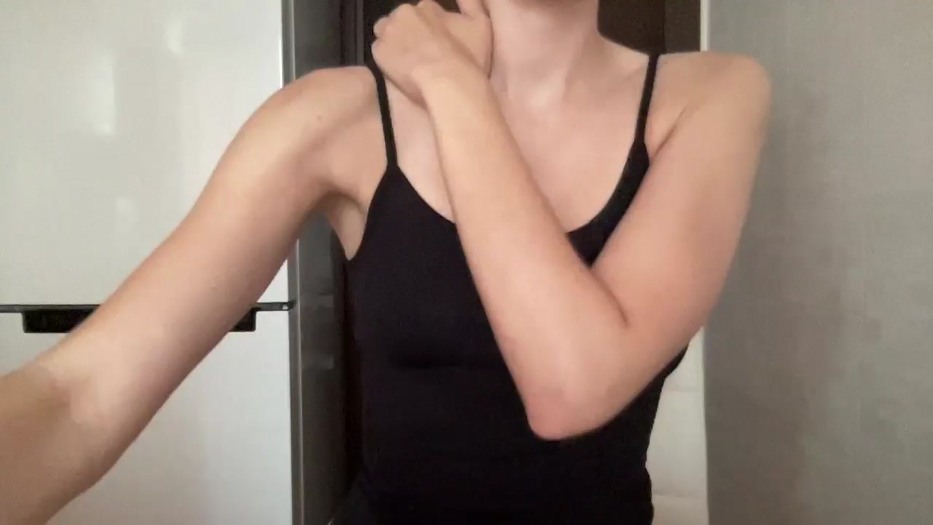 Gallery image thumbnail from KyleeMills's myfreecams stream on, 08/24/2025, 12:05 image 7 of 20