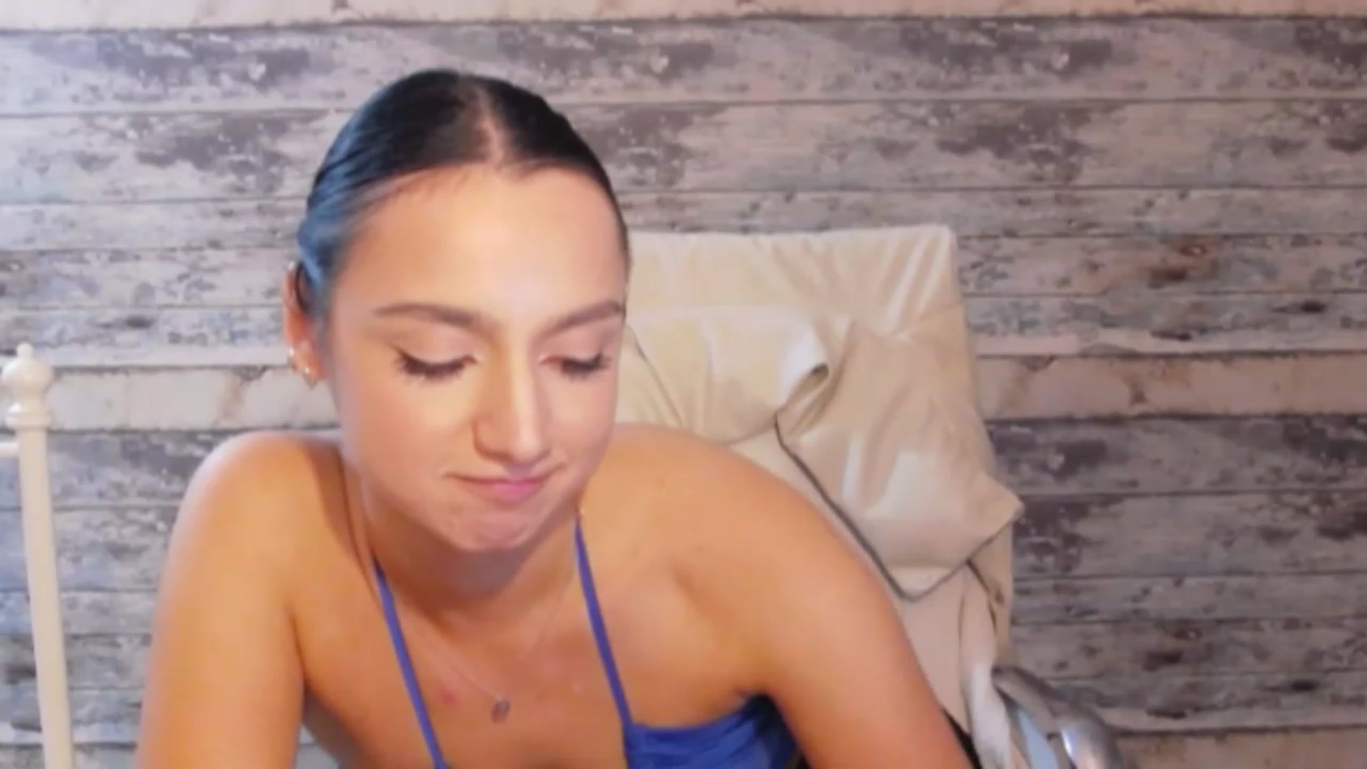 Gallery image thumbnail from KylieBaby_'s myfreecams stream on, 11/20/2022, 18:45 image 20 of 20