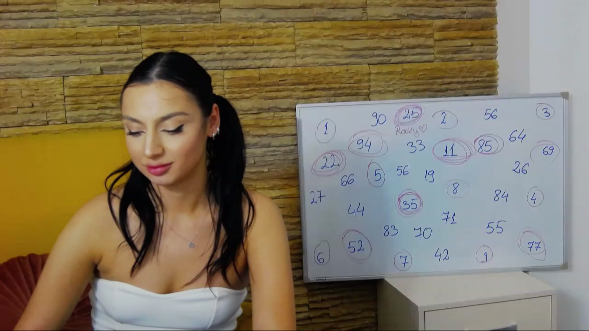 Gallery image thumbnail from KylieBaby_'s myfreecams stream on, 11/24/2022, 20:00 image 19 of 20