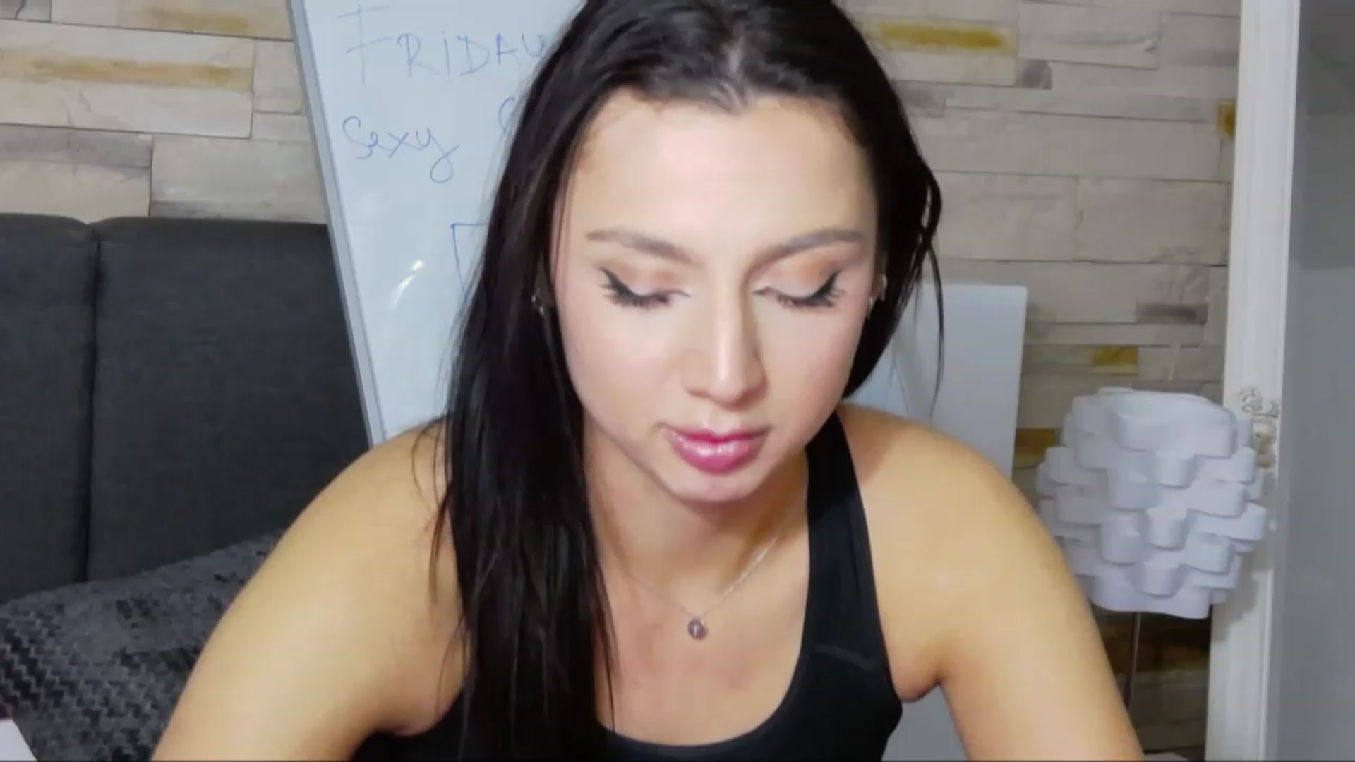 Gallery image thumbnail from KylieBaby_'s myfreecams stream on, 11/25/2022, 20:25 image 15 of 20
