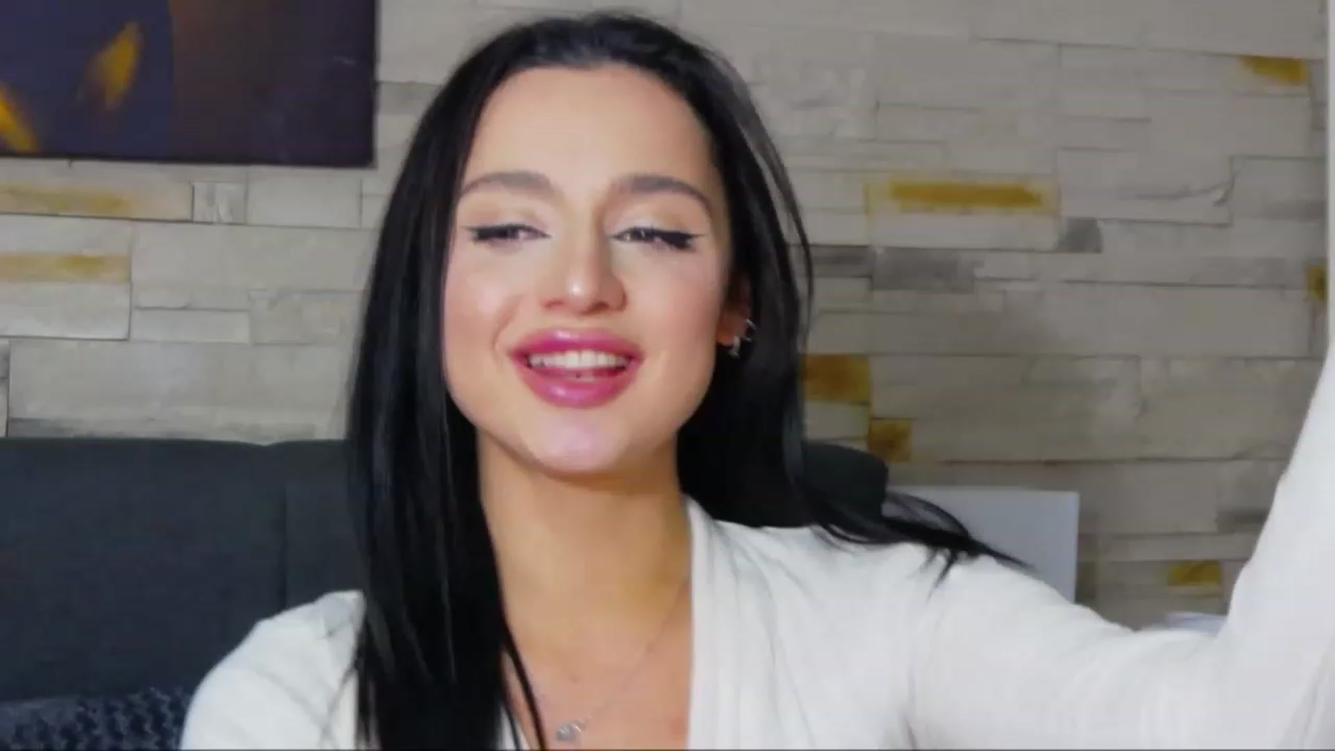 Gallery image thumbnail from KylieBaby_'s myfreecams stream on, 11/28/2022, 17:06 image 9 of 20