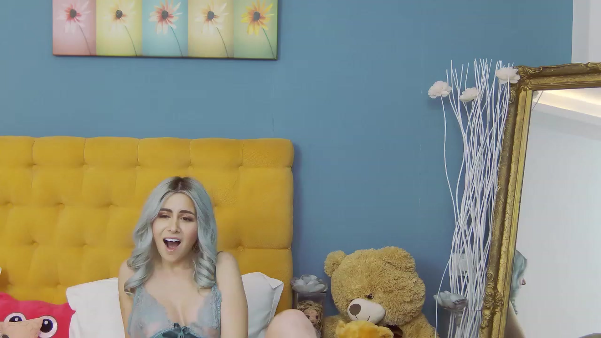 Gallery image thumbnail from KylieBenton's myfreecams stream on, 01/25/2024, 13:19 image 15 of 20