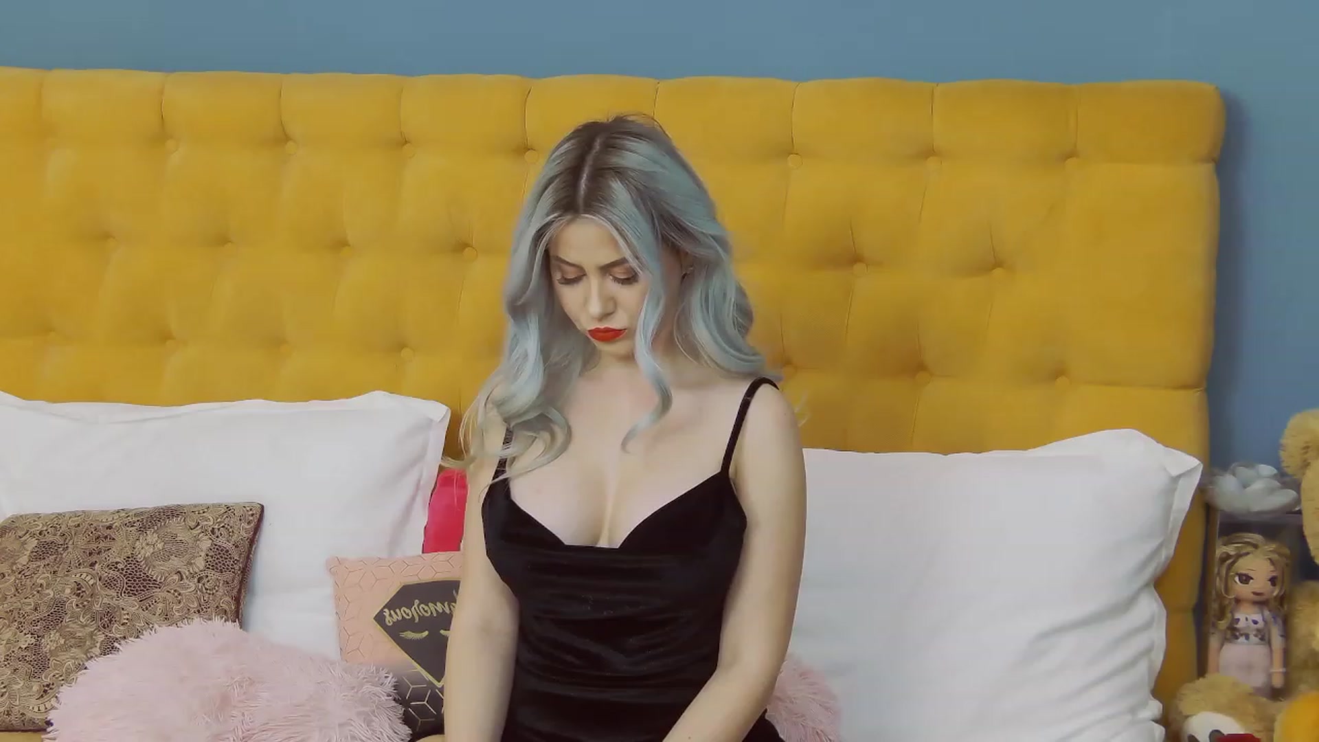 Gallery image thumbnail from KylieBenton's myfreecams stream on, 01/26/2024, 13:07 image 11 of 20