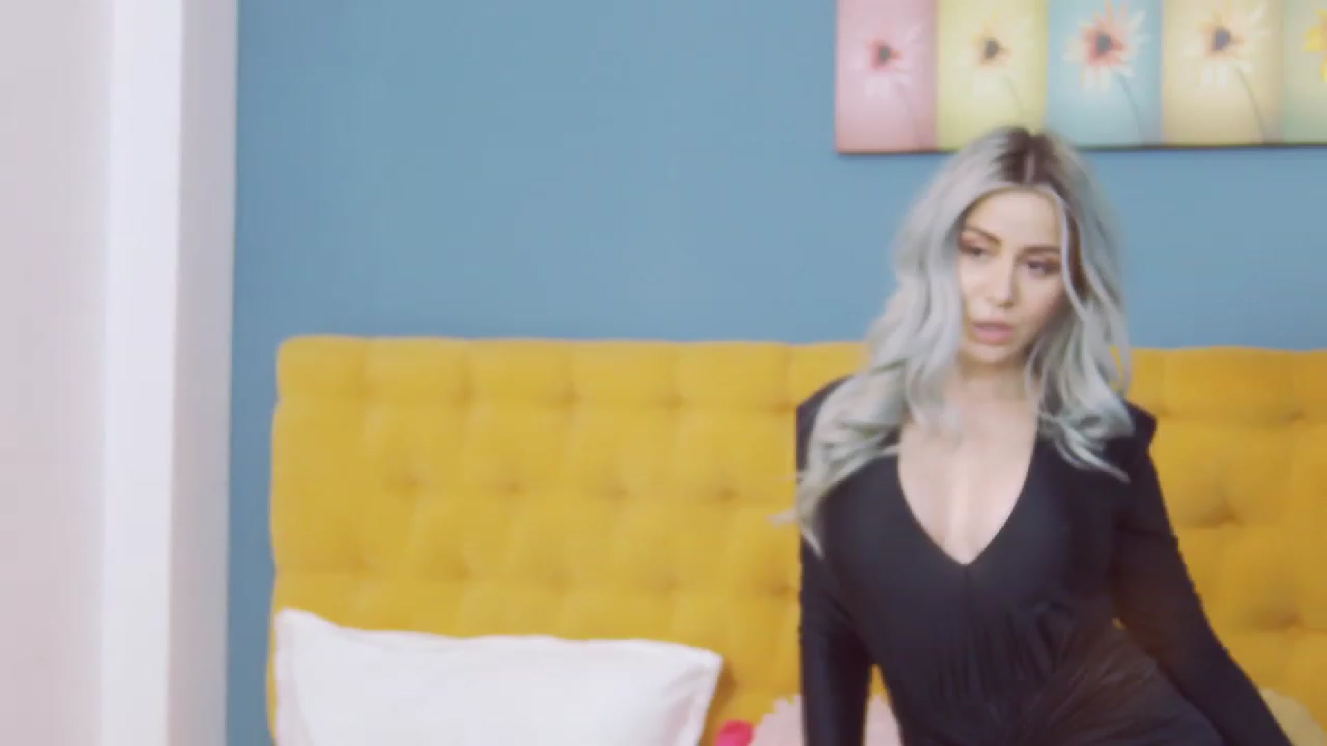 Gallery image thumbnail from KylieBenton's myfreecams stream on, 01/27/2024, 20:49 image 4 of 20