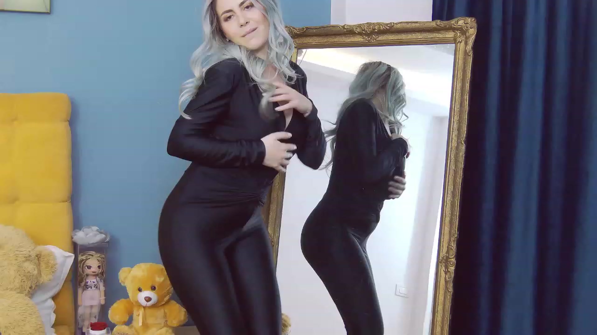Gallery image thumbnail from KylieBenton's myfreecams stream on, 01/27/2024, 20:49 image 13 of 20