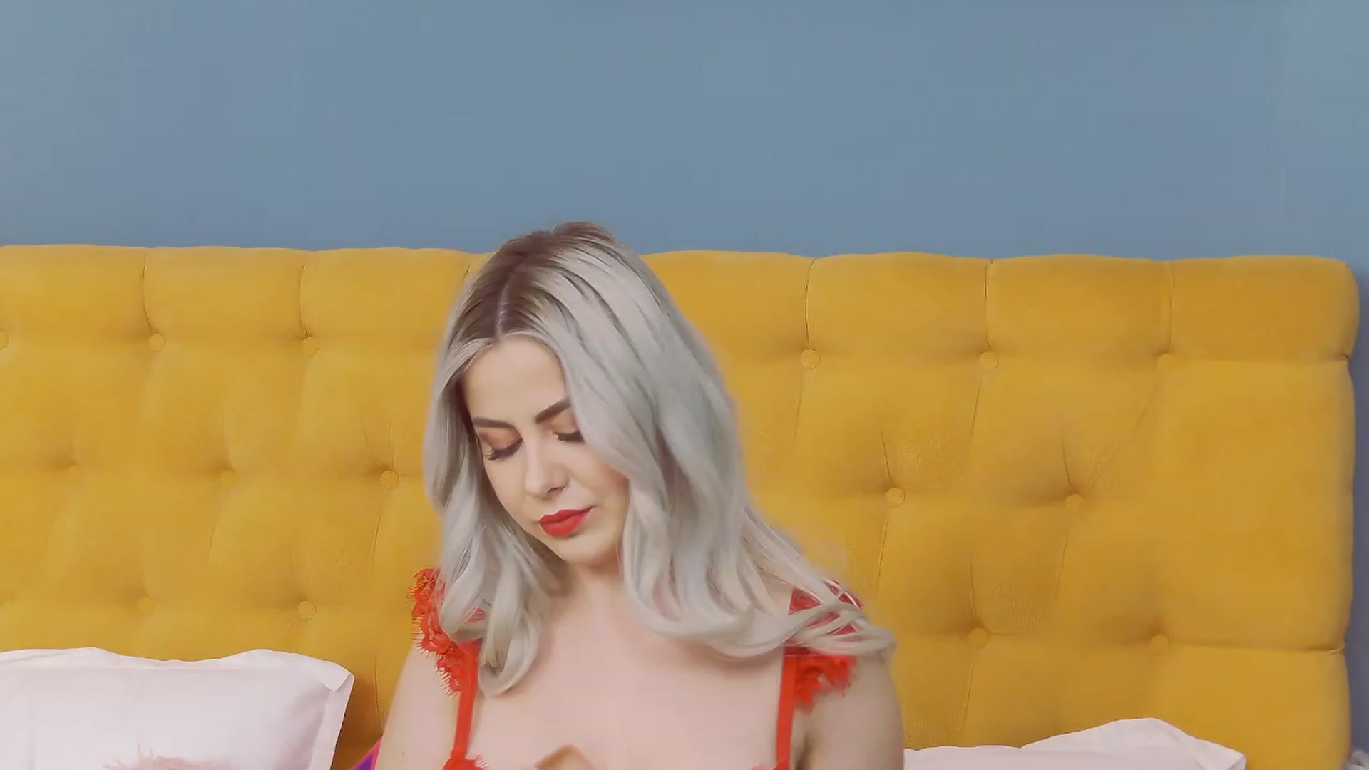 Gallery image thumbnail from KylieBenton's myfreecams stream on, 02/01/2024, 10:19 image 14 of 20