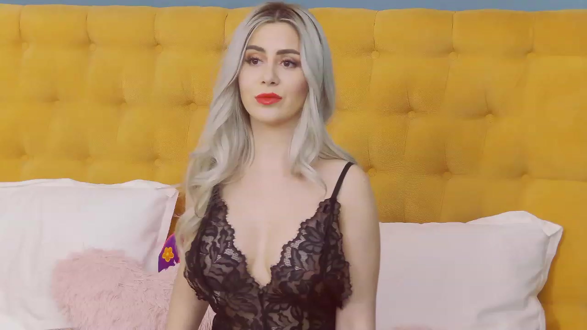 Gallery image thumbnail from KylieBenton's myfreecams stream on, 02/01/2024, 13:46 image 13 of 20