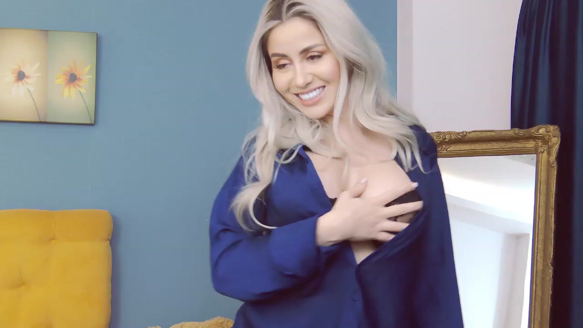 Gallery image thumbnail from KylieBenton's myfreecams stream on, 02/02/2024, 13:09 image 2 of 20