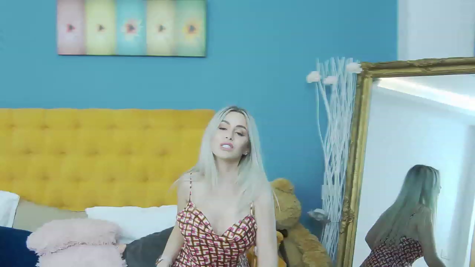 Gallery image thumbnail from KylieBenton's myfreecams stream on, 02/04/2024, 16:47 image 17 of 20