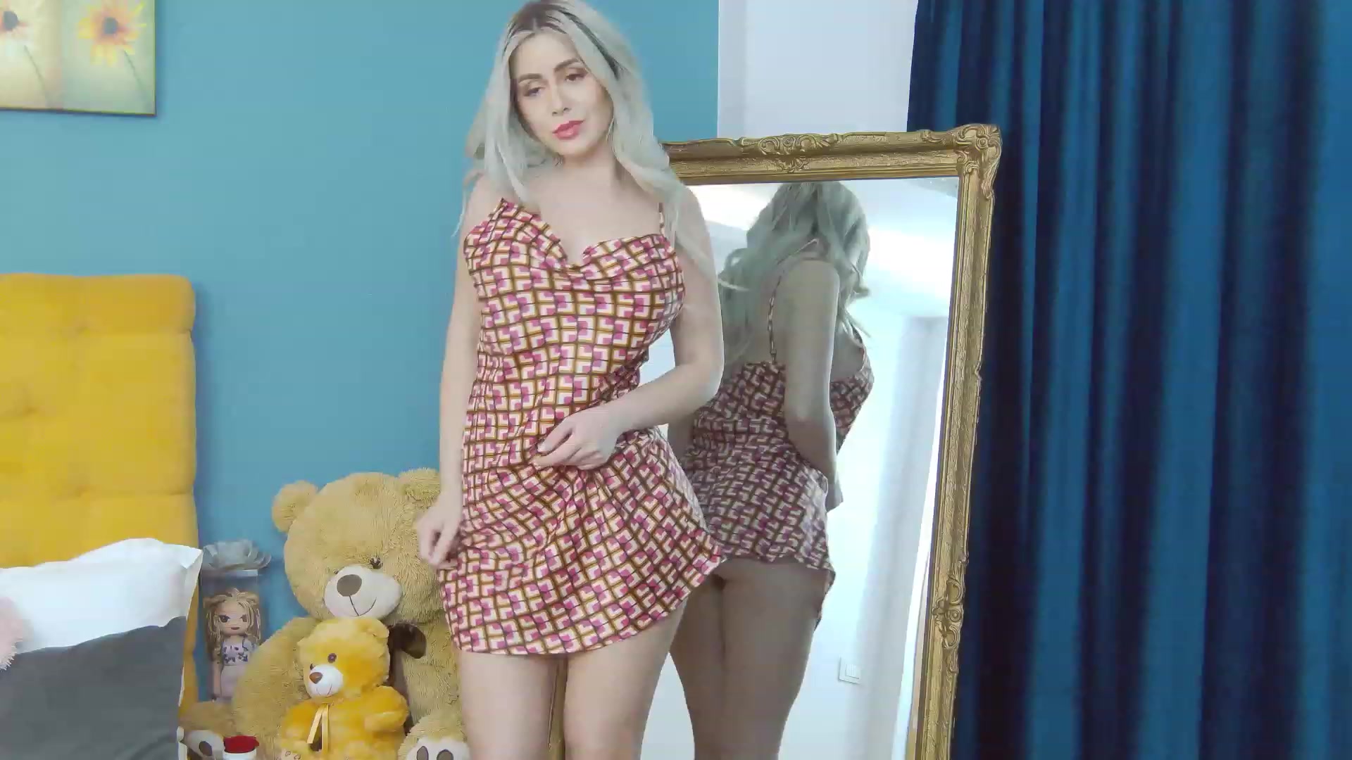 Gallery image thumbnail from KylieBenton's myfreecams stream on, 02/07/2024, 14:19 image 11 of 20