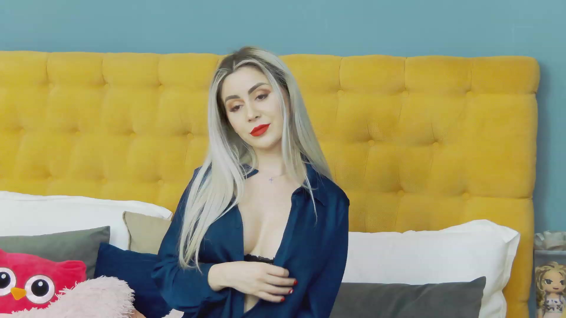 Gallery image thumbnail from KylieBenton's myfreecams stream on, 02/12/2024, 12:04 image 1 of 20