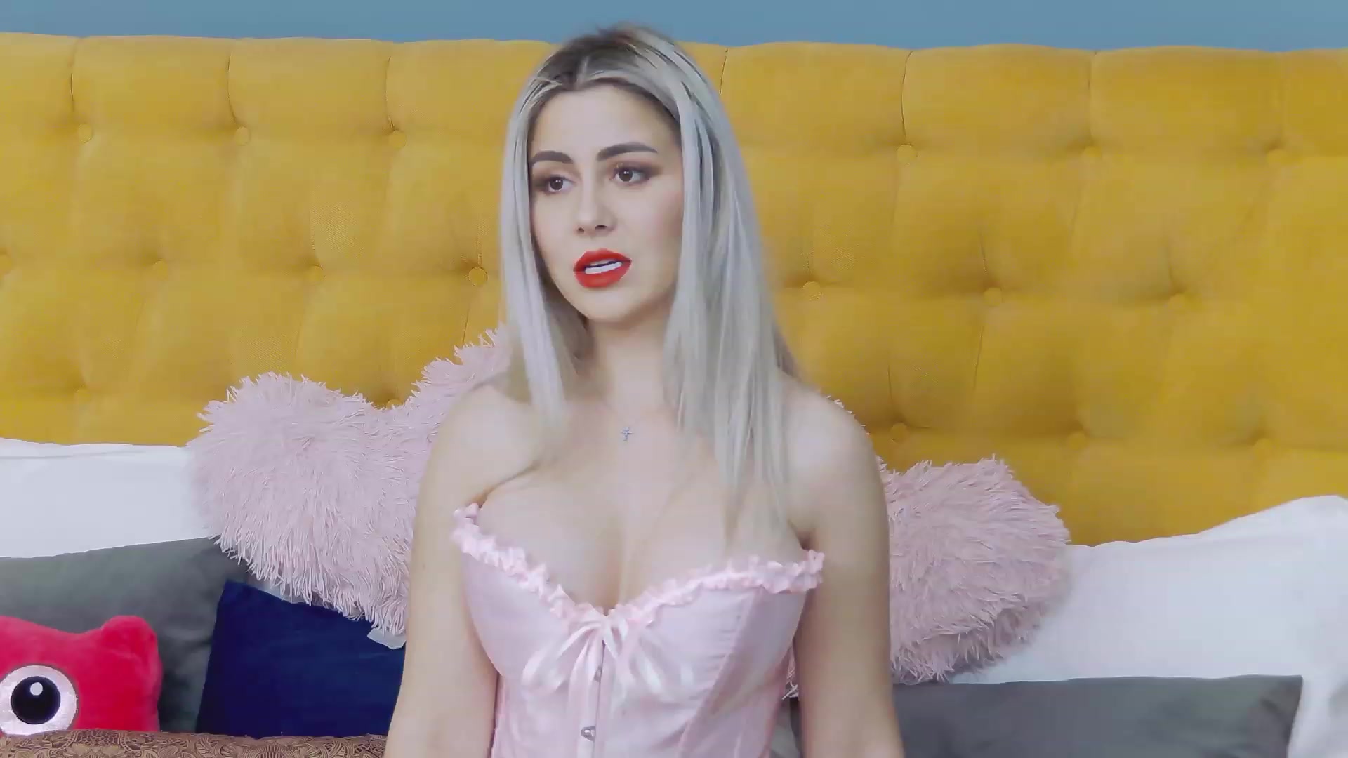 Gallery image thumbnail from KylieBenton's myfreecams stream on, 02/12/2024, 21:51 image 14 of 20