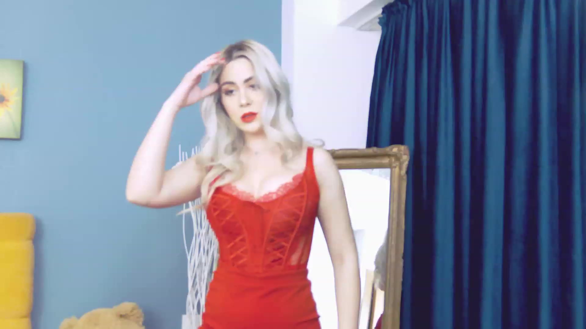 Gallery image thumbnail from KylieBenton's myfreecams stream on, 02/14/2024, 22:13 image 17 of 20