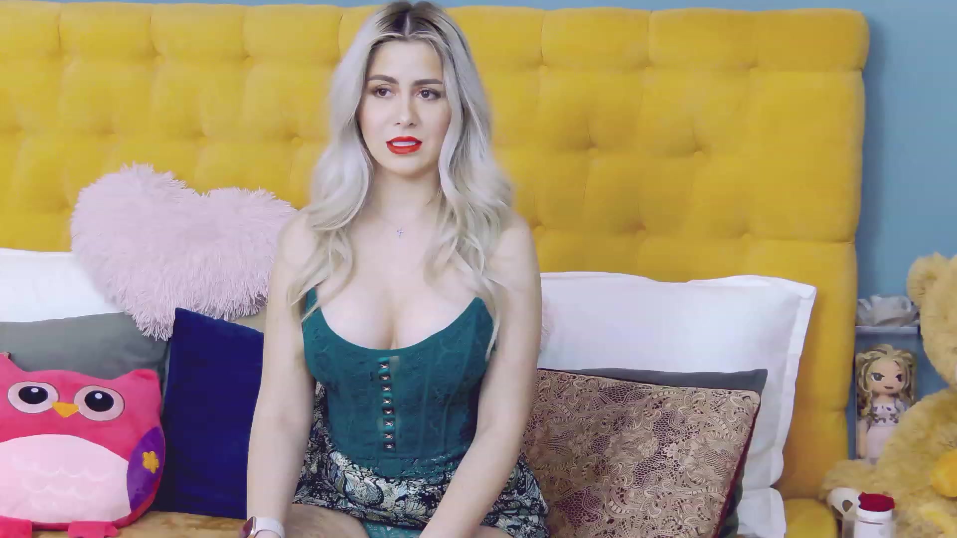 Gallery image thumbnail from KylieBenton's myfreecams stream on, 02/16/2024, 08:39 image 3 of 20