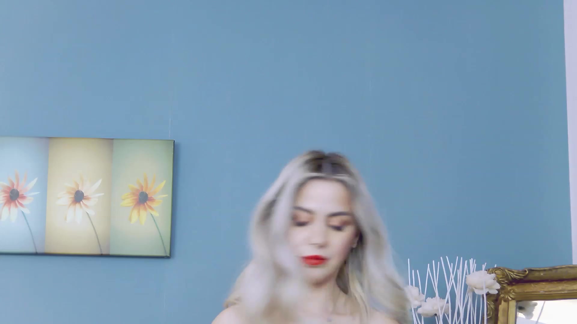 Gallery image thumbnail from KylieBenton's myfreecams stream on, 02/16/2024, 10:09 image 10 of 20