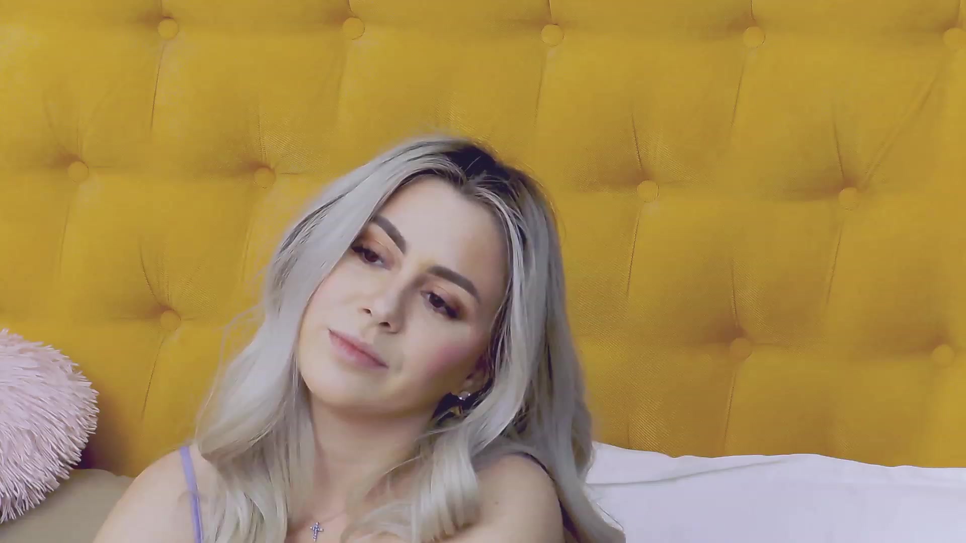 Gallery image thumbnail from KylieBenton's myfreecams stream on, 02/17/2024, 24:07 image 7 of 20