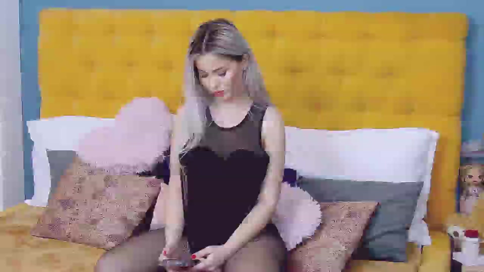 Gallery image thumbnail from KylieBenton's myfreecams stream on, 02/19/2024, 07:24 image 9 of 20