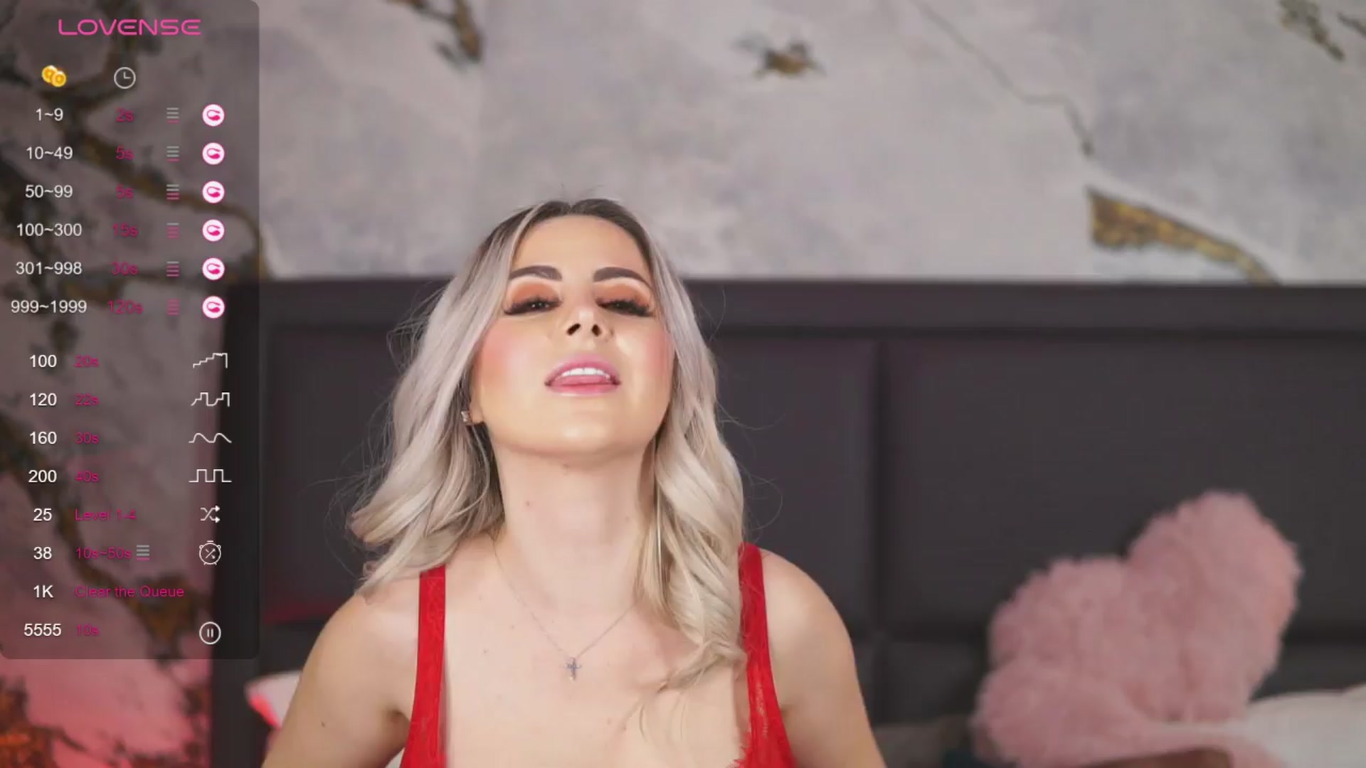 Gallery image thumbnail from KylieBenton's myfreecams stream on, 03/25/2024, 08:39 image 15 of 20