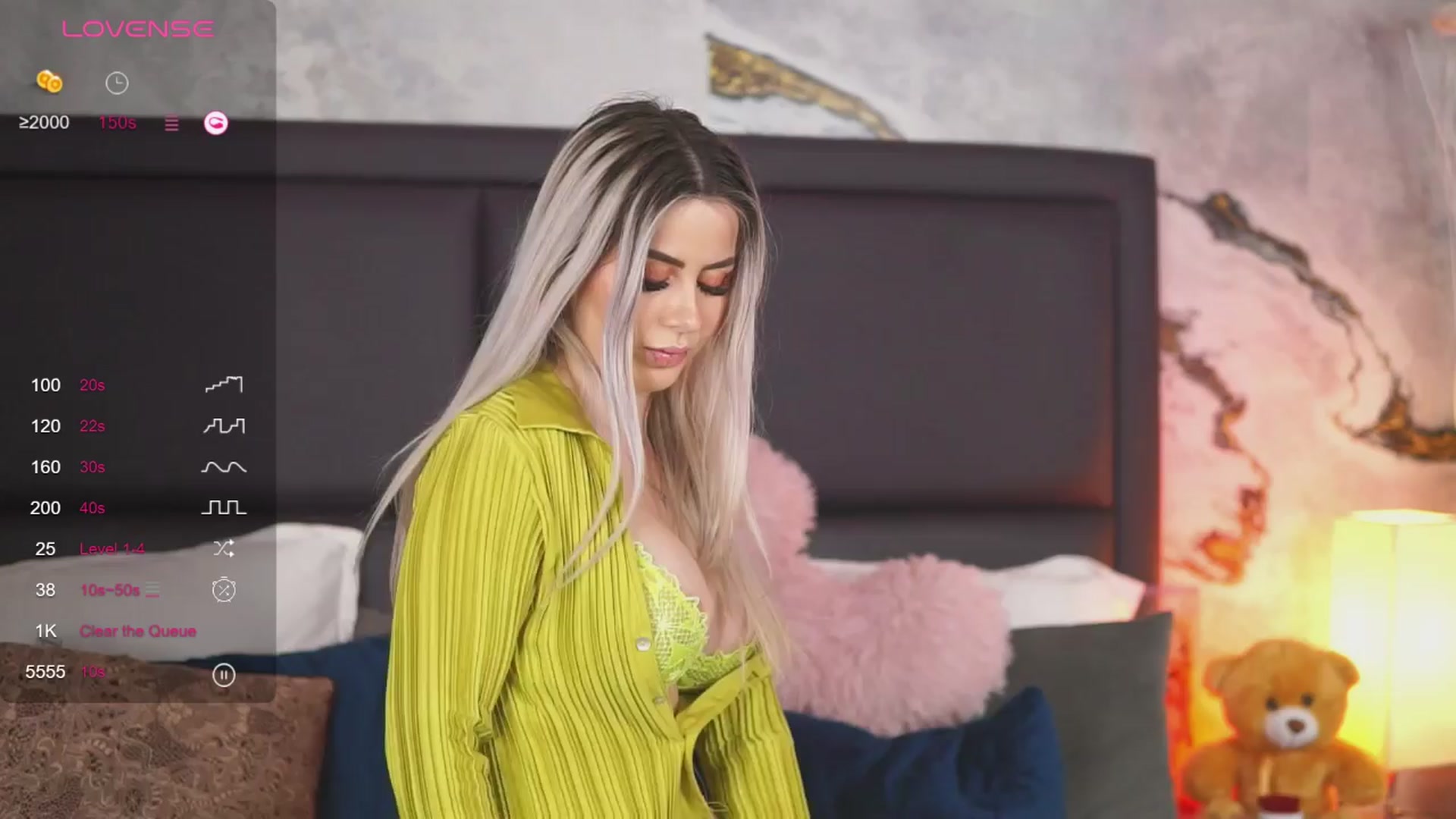 Gallery image thumbnail from KylieBenton's myfreecams stream on, 04/12/2024, 11:15 image 14 of 20