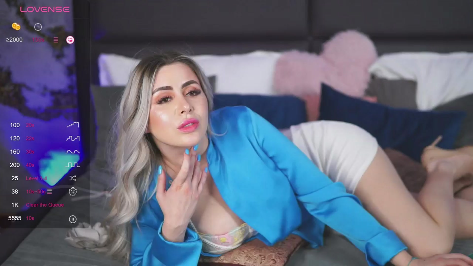 Gallery image thumbnail from KylieBenton's myfreecams stream on, 04/15/2024, 09:28 image 8 of 20