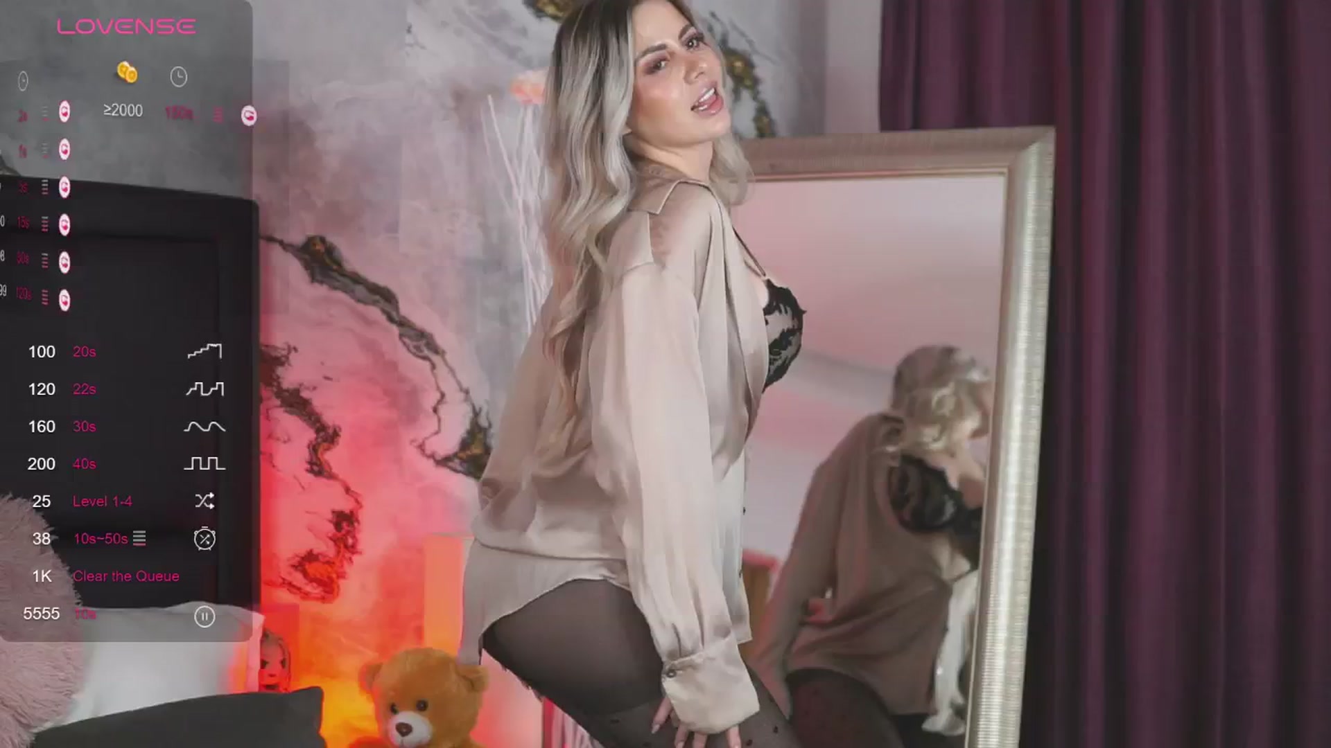 Gallery image thumbnail from KylieBenton's myfreecams stream on, 05/03/2024, 12:16 image 16 of 20