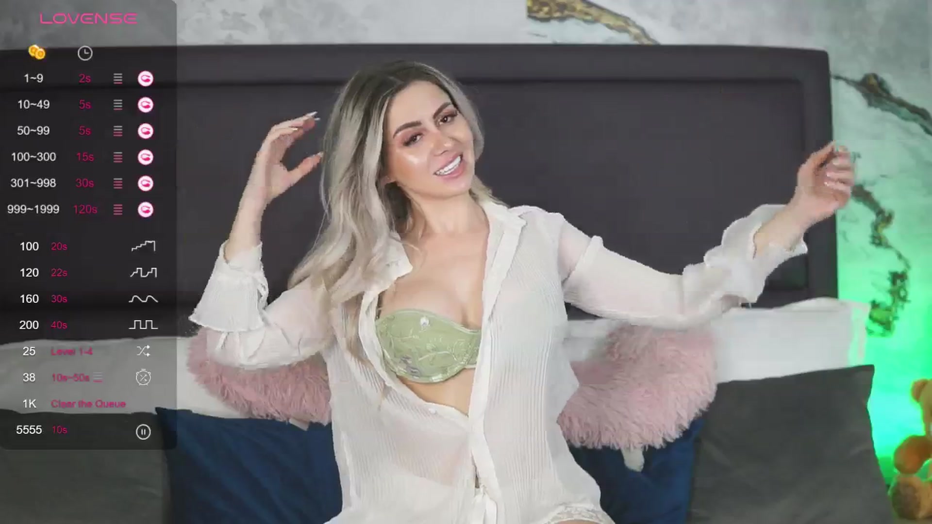 Gallery image thumbnail from KylieBenton's myfreecams stream on, 05/04/2024, 12:35 image 10 of 20