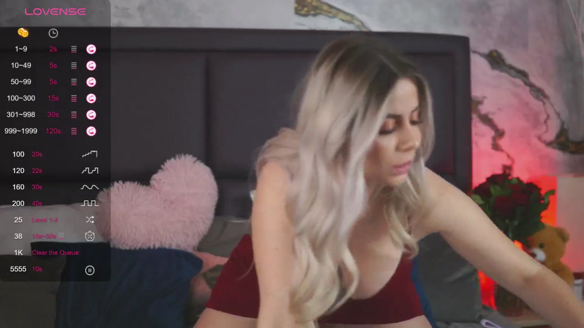 Gallery image thumbnail from KylieBenton's myfreecams stream on, 05/19/2024, 12:06 image 12 of 20