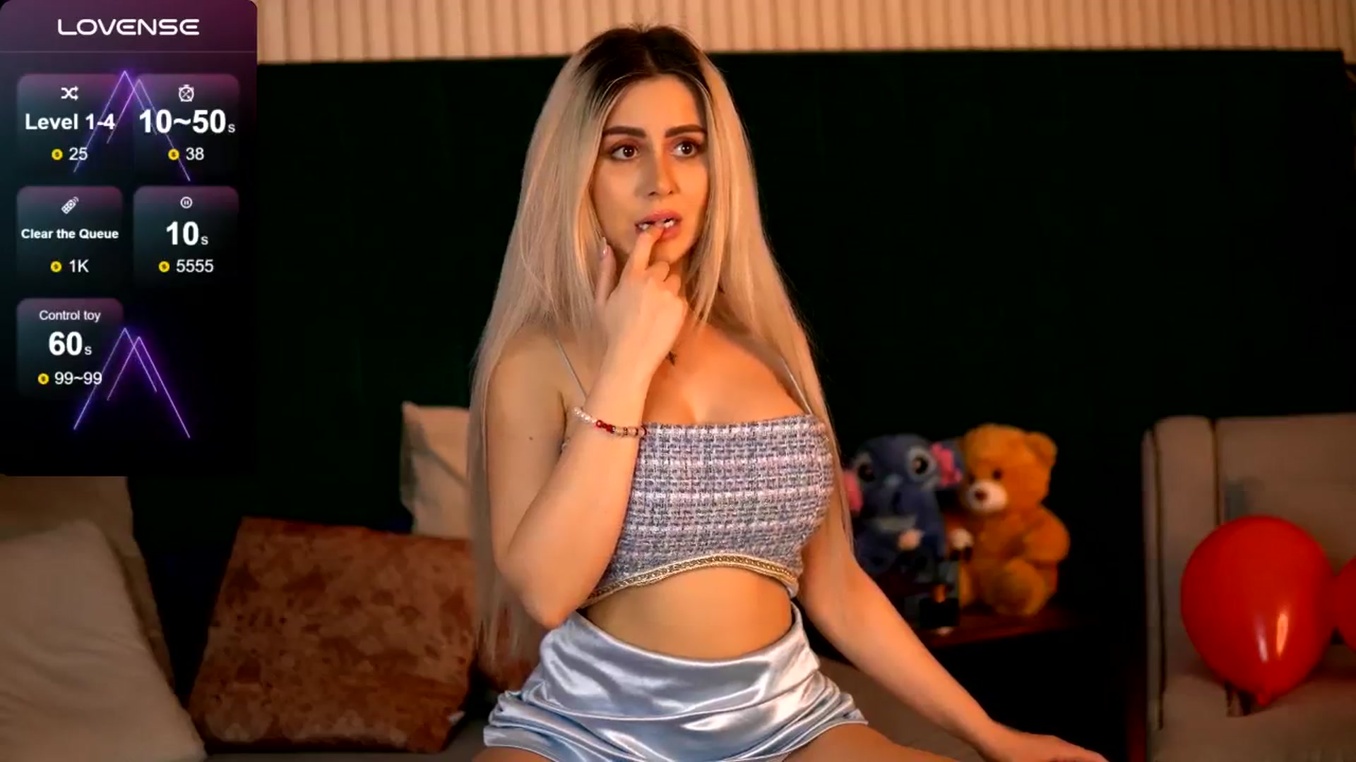 Gallery image thumbnail from KylieBenton's myfreecams stream on, 02/25/2025, 08:16 image 3 of 20